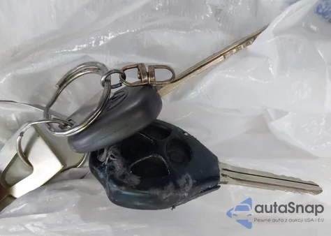 2011 Toyota Camry Se from USA, damaged, VIN 4T1BF3EK9BU142583